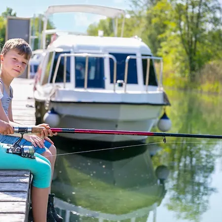 Mueritzparadies 別荘 Boek