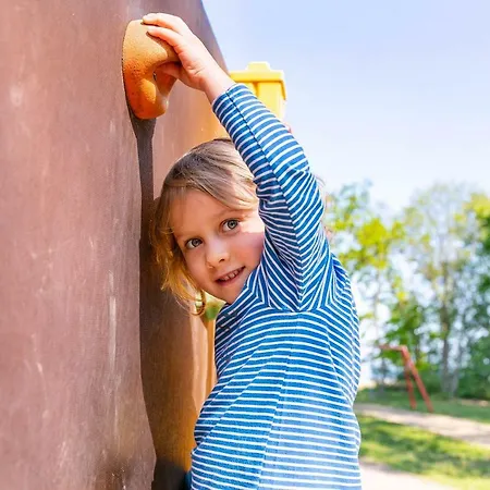 Mueritzparadies בית נופש